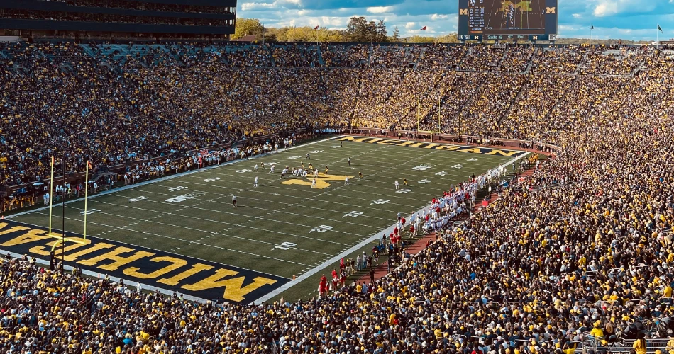 The Ultimate Game Day Experience: Top 10 Must-Visit University Stadiums in the U.S.