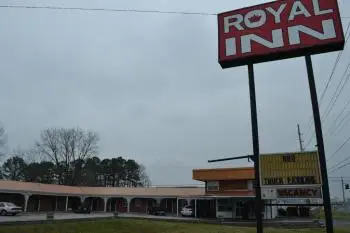 Royal Inn Albertville Main image